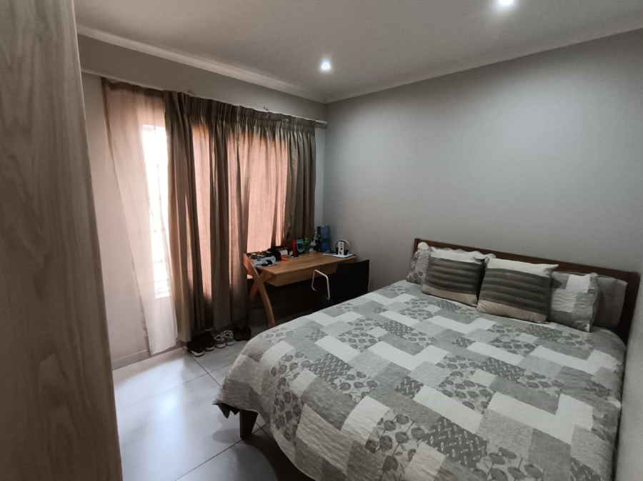 3 Bedroom Property for Sale in Hexrivier Lifestyle Estate North West